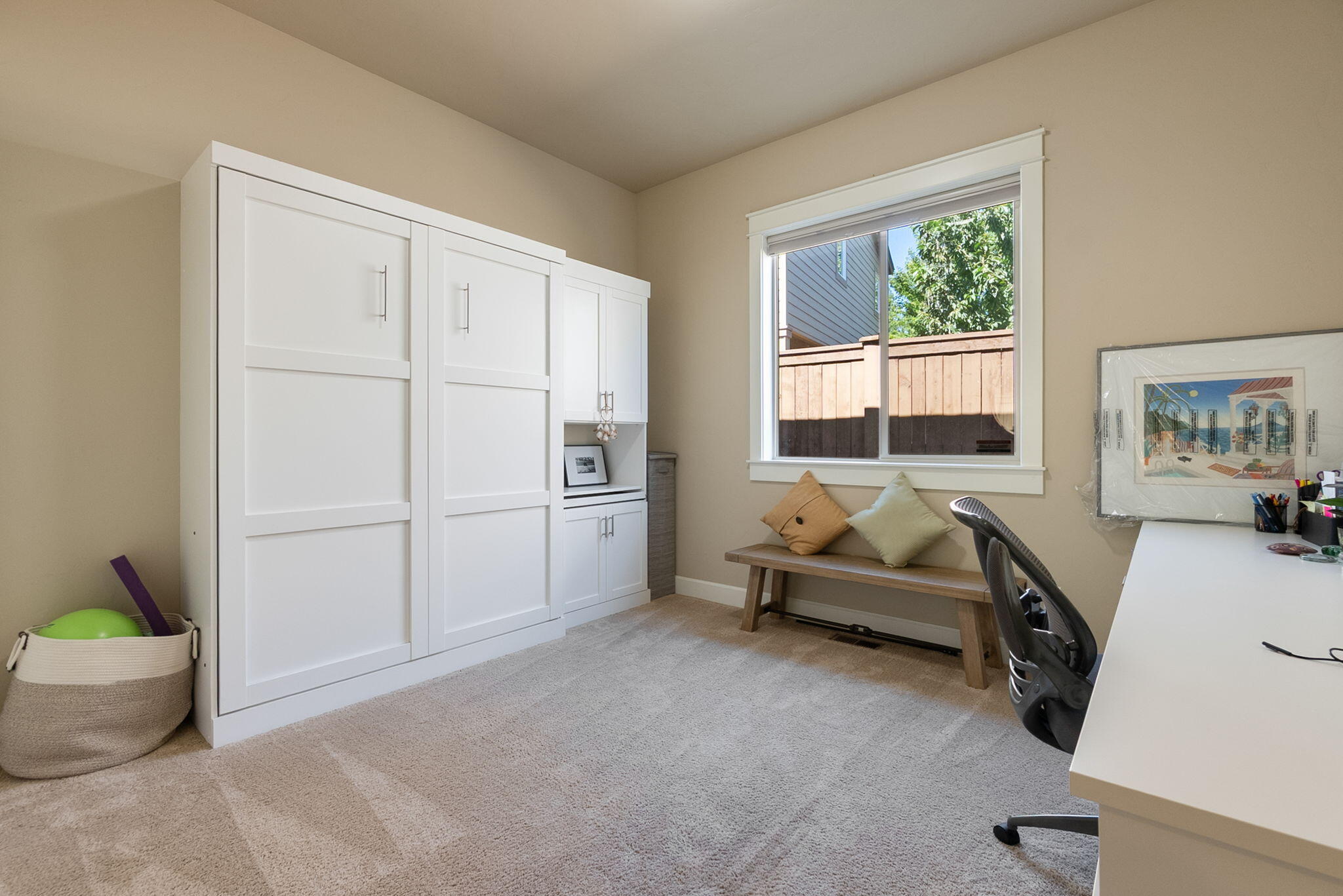 2631 Northwest Boulder Ridge Loop Bend, OR 97703 - Photo 27 of 42 3rd Bedroom w/Murphy Bed
