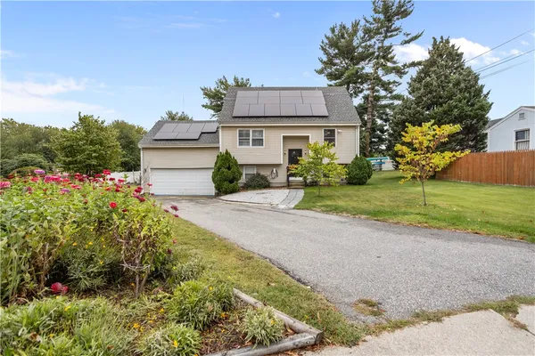 $562,000 | 7 Jill Court, East Providence, RI 02915