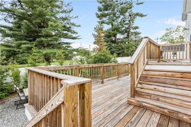 $560,000 | 7 Jill Court, East Providence, RI 02915