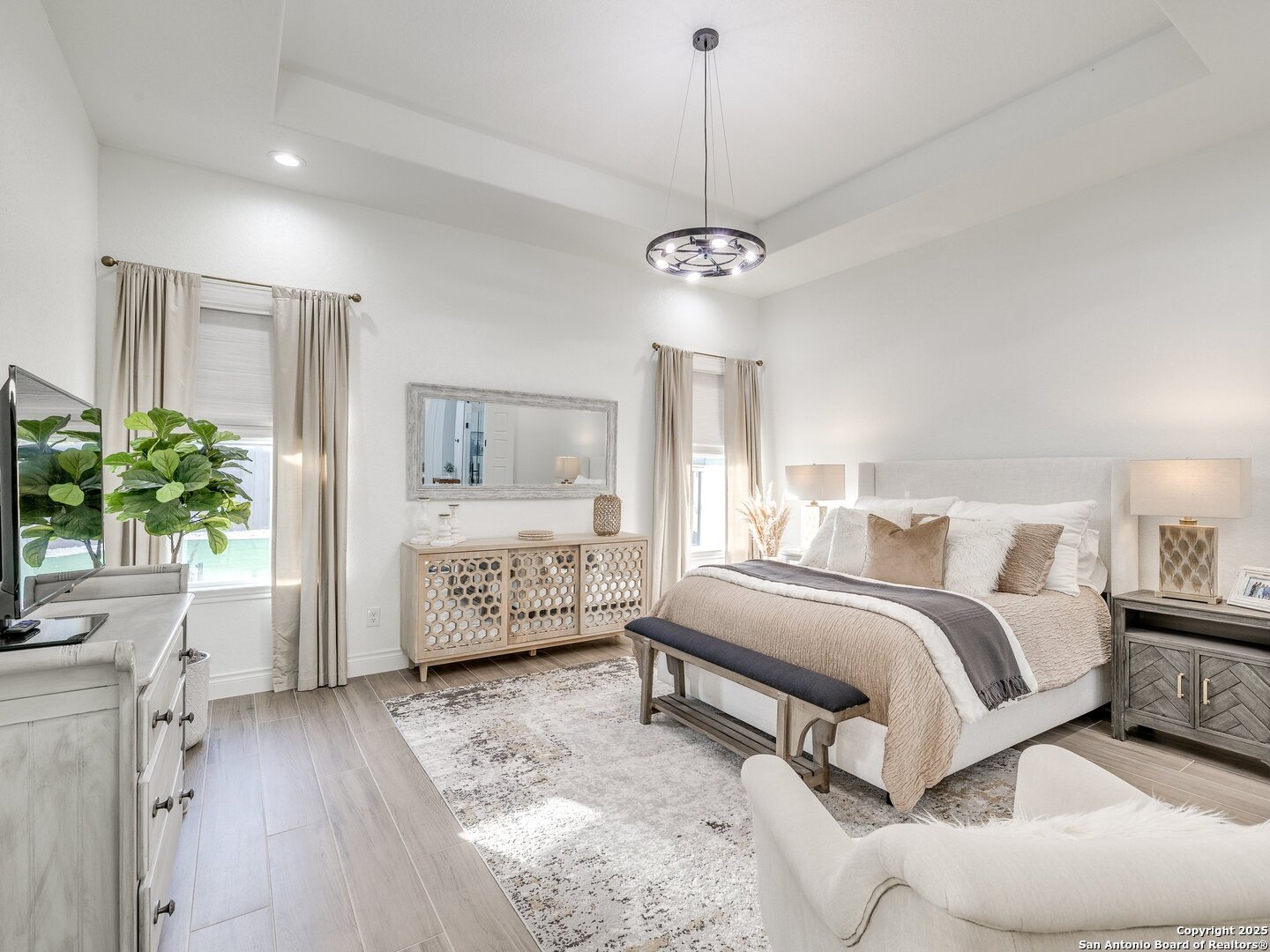 218 Edgewood Circle Bandera, TX 78003 - Photo 17 of 43