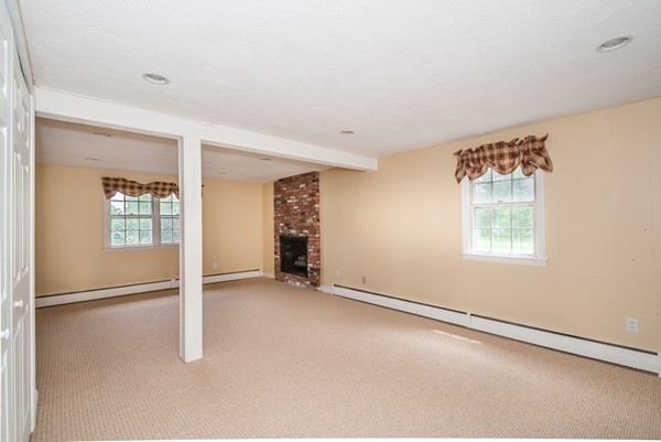 12 Pine Ridge Road North Reading, MA 01864 - Photo 28 of 29 Gallery Image 28