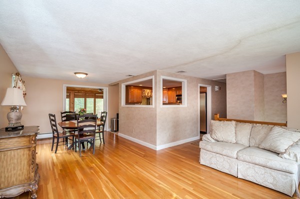 12 Pine Ridge Road North Reading, MA 01864 - Photo 9 of 29 Gallery Image 9