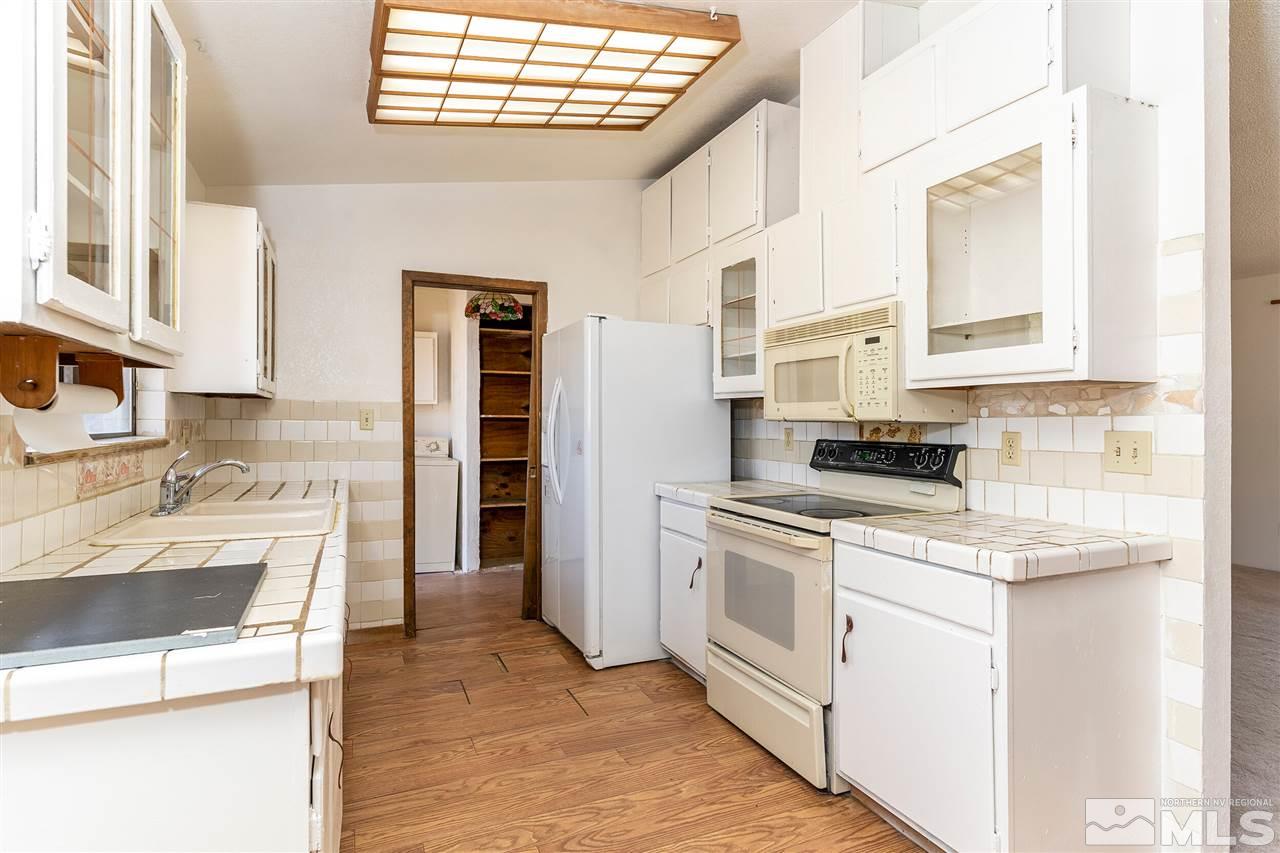 11615 Overland Road Reno, NV 89506 - Photo 9 of 25 Photo 9