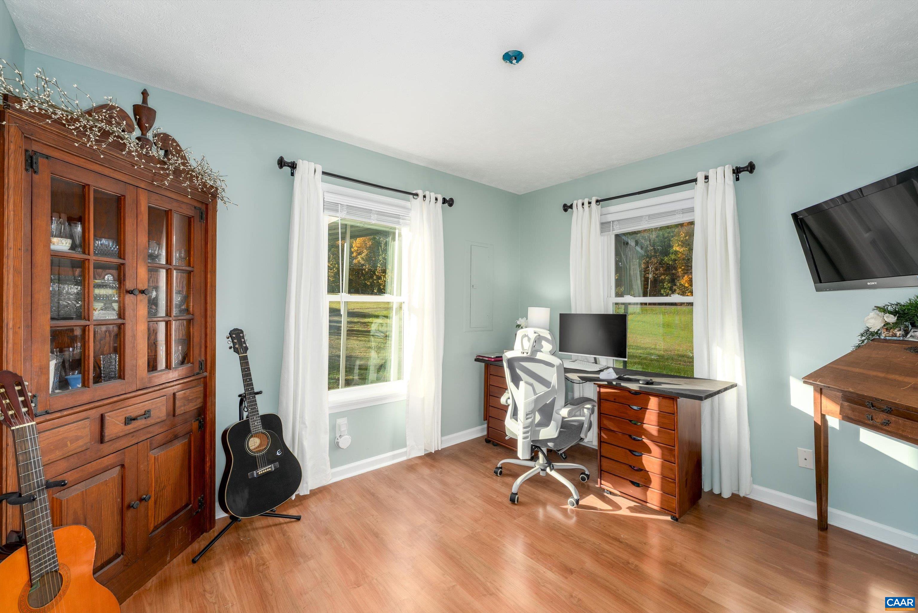 568 Branch Road Scottsville, VA 24590 - Photo 26 of 39