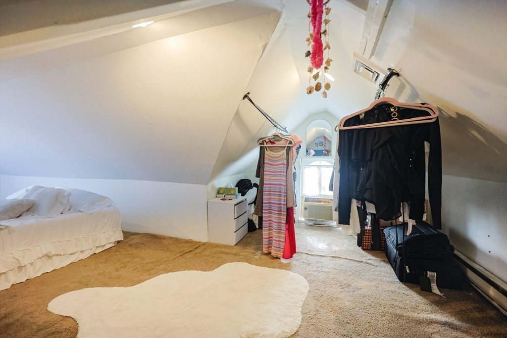 7 Jackson Court, Unit B Natick, MA 01760 - Photo 18 of 28 a view of a bedroom