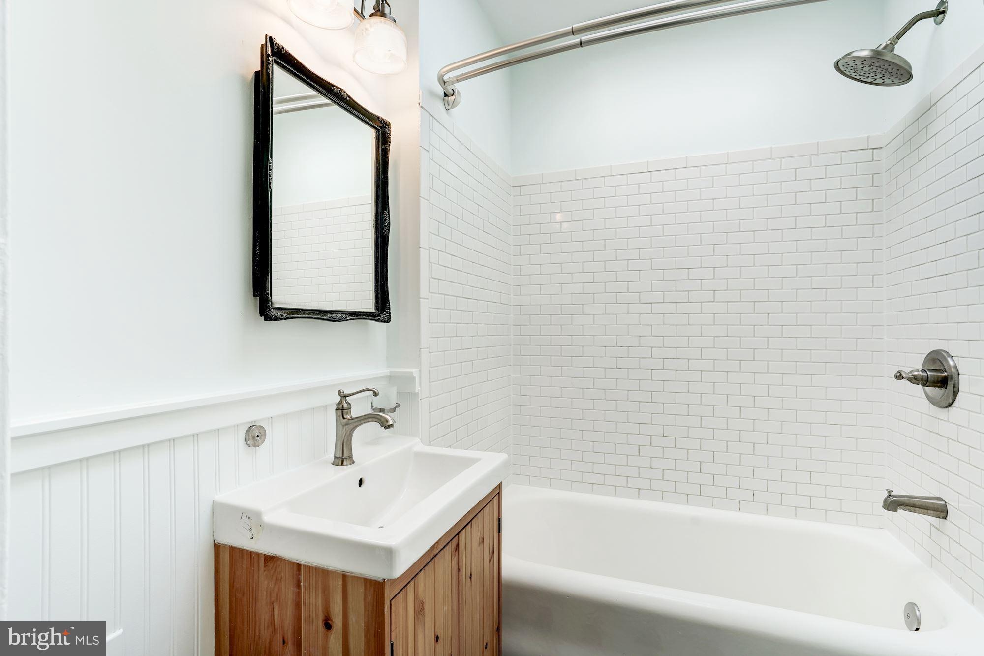 1521 Isherwood Street Northeast Washington, DC 20002 - Photo 14 of 17 Updated full bathroom