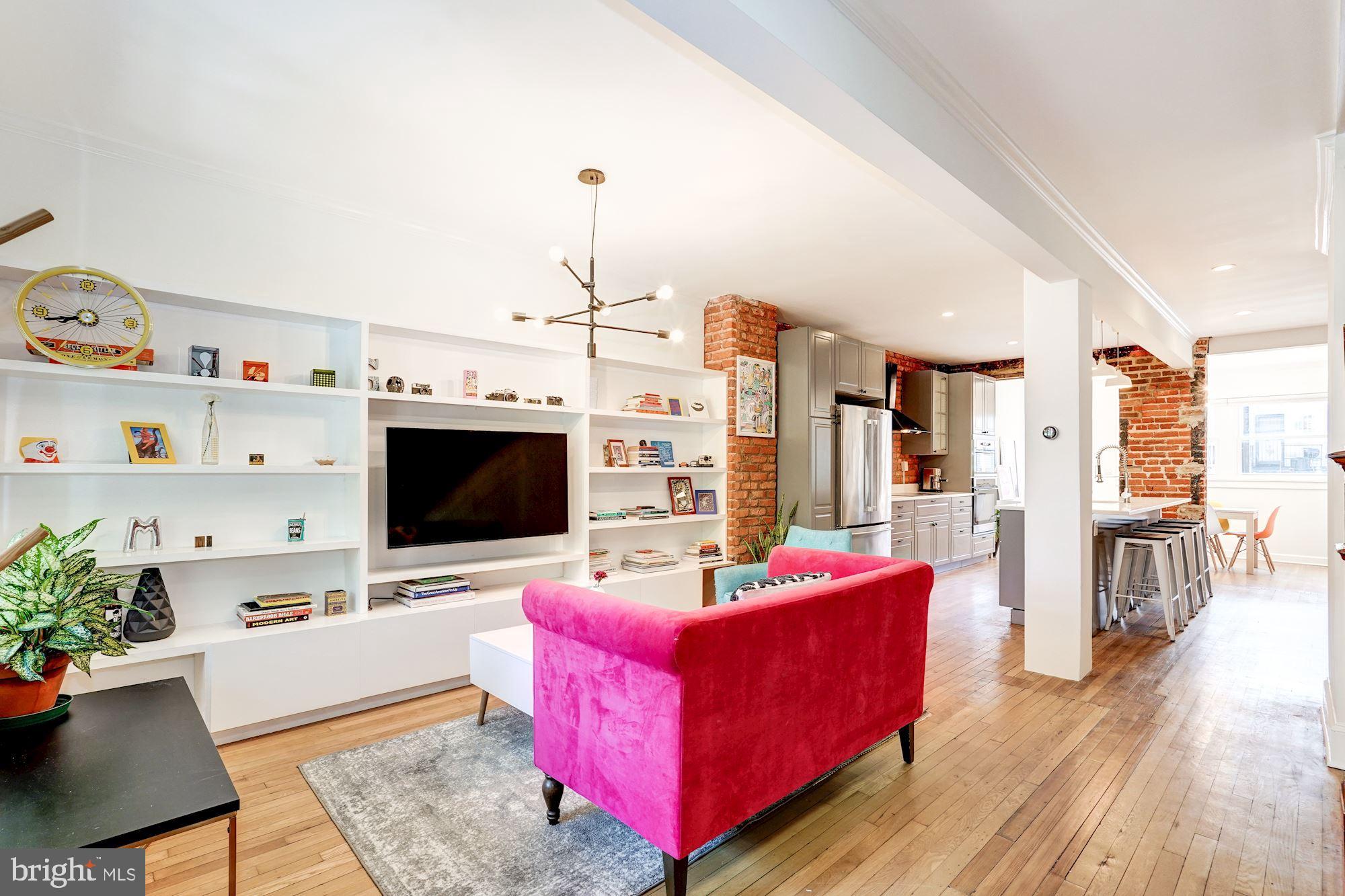 1521 Isherwood Street Northeast Washington, DC 20002 - Photo 5 of 17 Custom built-in shelving