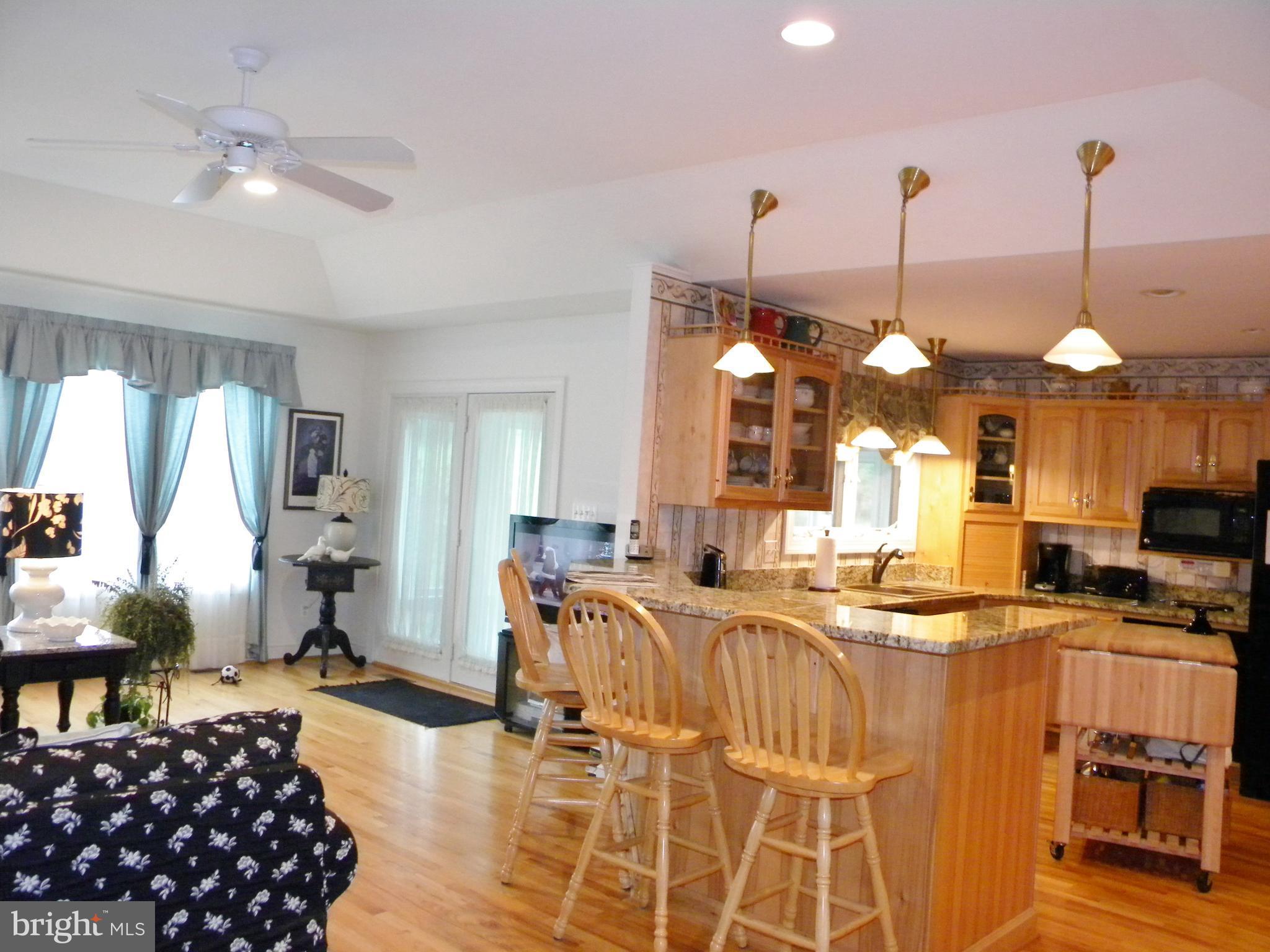 10767 Cliff Mills Road Marshall, VA 20115 - Photo 7 of 30 View of open area of kitchen and living rm