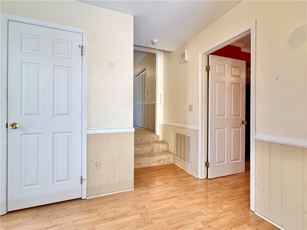 1951 Centerville Road Anderson, SC 29625 - Photo 13 of 31 Foyer