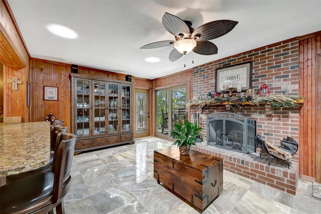 9782 55th Avenue North St. Petersburg, FL 33708 - Photo 19 of 56