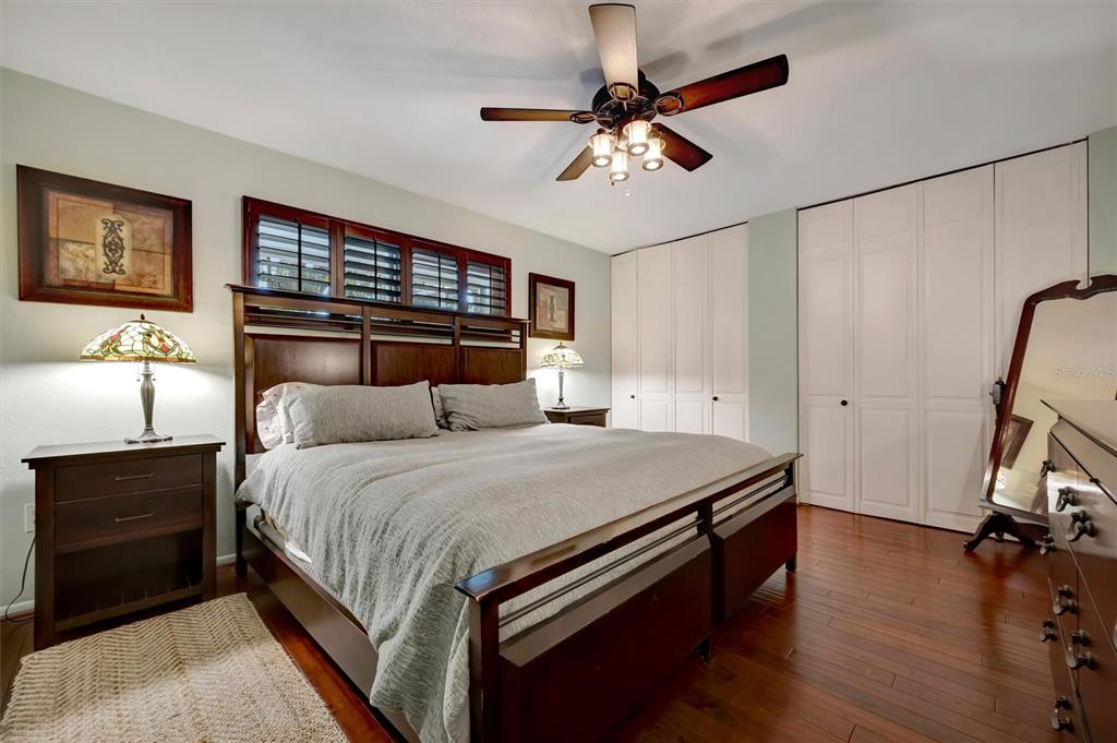 9782 55th Avenue North St. Petersburg, FL 33708 - Photo 37 of 56