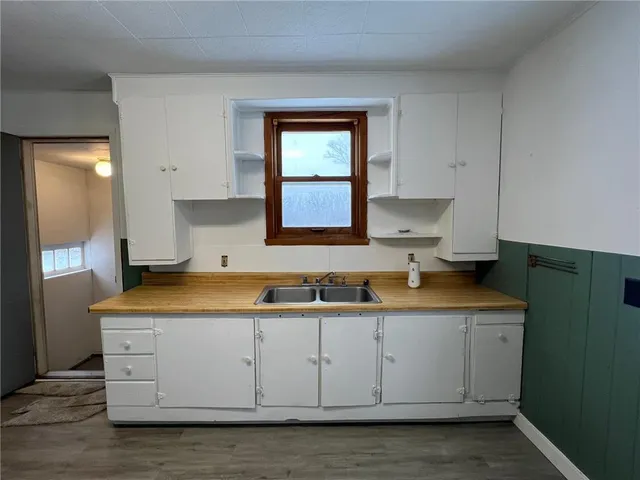 $55,000 | 118 1st Street South, Mentor, MN 56736