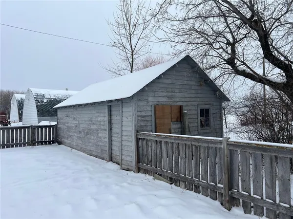 $55,000 | 118 1st Street South, Mentor, MN 56736