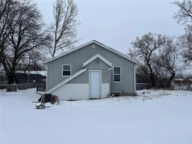 $55,000 | 118 1st Street South, Mentor, MN 56736