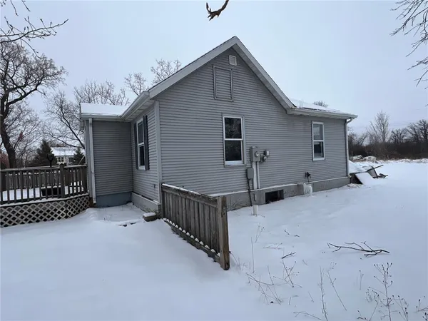 $55,000 | 118 1st Street South, Mentor, MN 56736