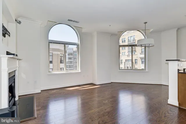 $3,650 | 1205 North Garfield Street, Unit PH7, Arlington, VA 22201