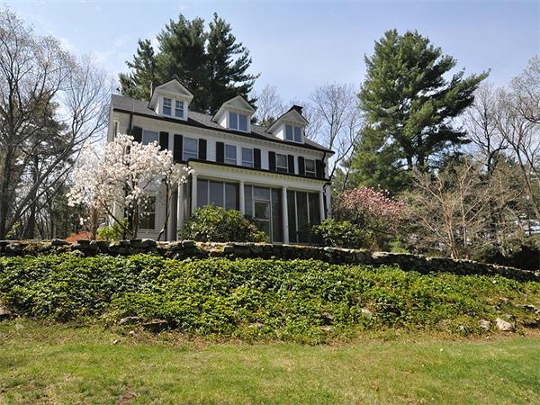 160-162 Old County Road Lincoln, MA 01773 - Photo 1 of 29 Gallery Image 1