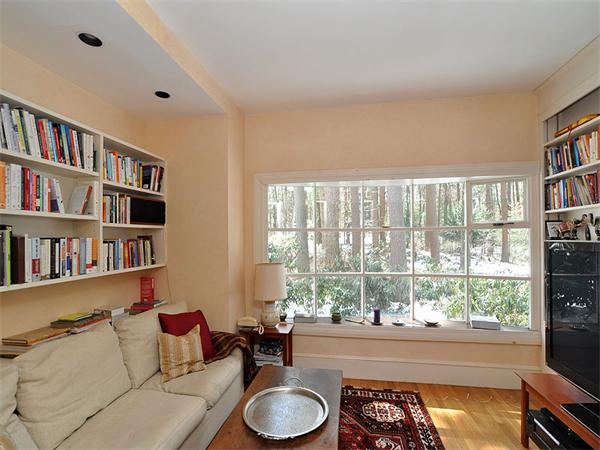 160-162 Old County Road Lincoln, MA 01773 - Photo 11 of 29 Gallery Image 11