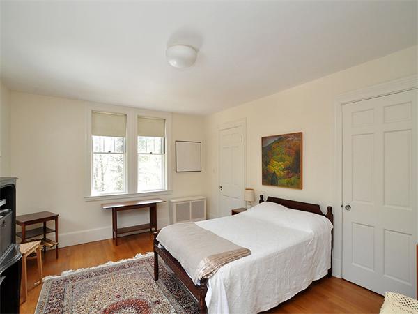 160-162 Old County Road Lincoln, MA 01773 - Photo 20 of 29 Gallery Image 20