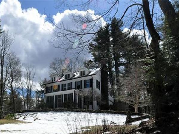 160-162 Old County Road Lincoln, MA 01773 - Photo 27 of 29 Gallery Image 27