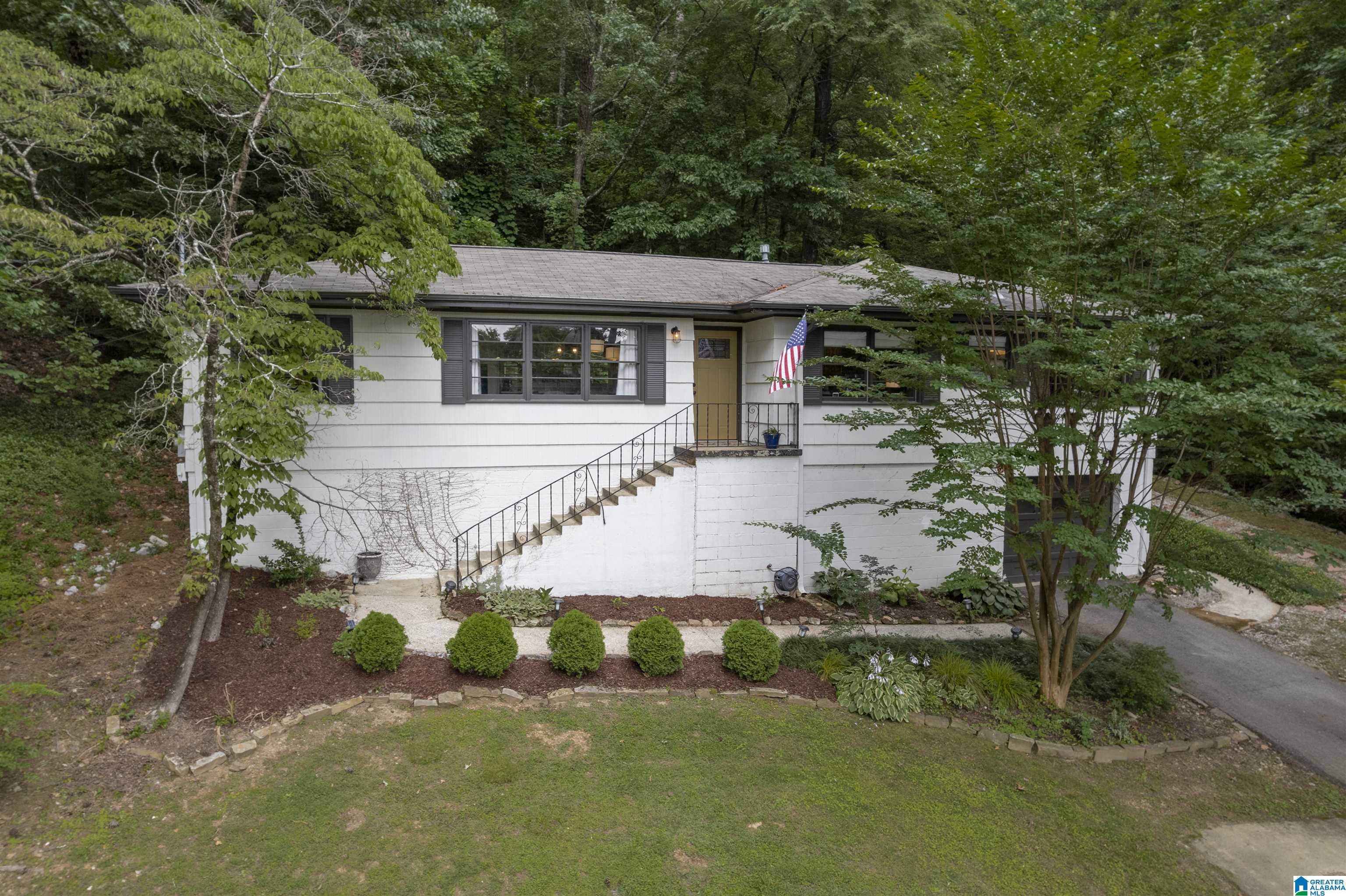1519 Berry Road Birmingham, AL 35226 - Photo 13 of 45