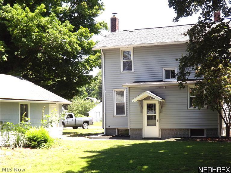 60 Ansel Road Geneva, OH 44041 - Photo 3 of 18