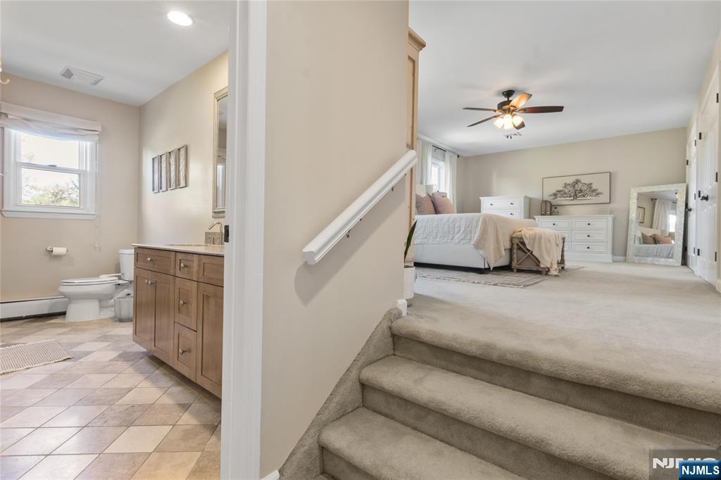 20 Dwight Street Wayne, NJ 07470 - Photo 28 of 49