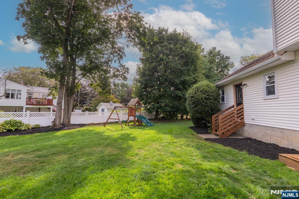 20 Dwight Street Wayne, NJ 07470 - Photo 41 of 49