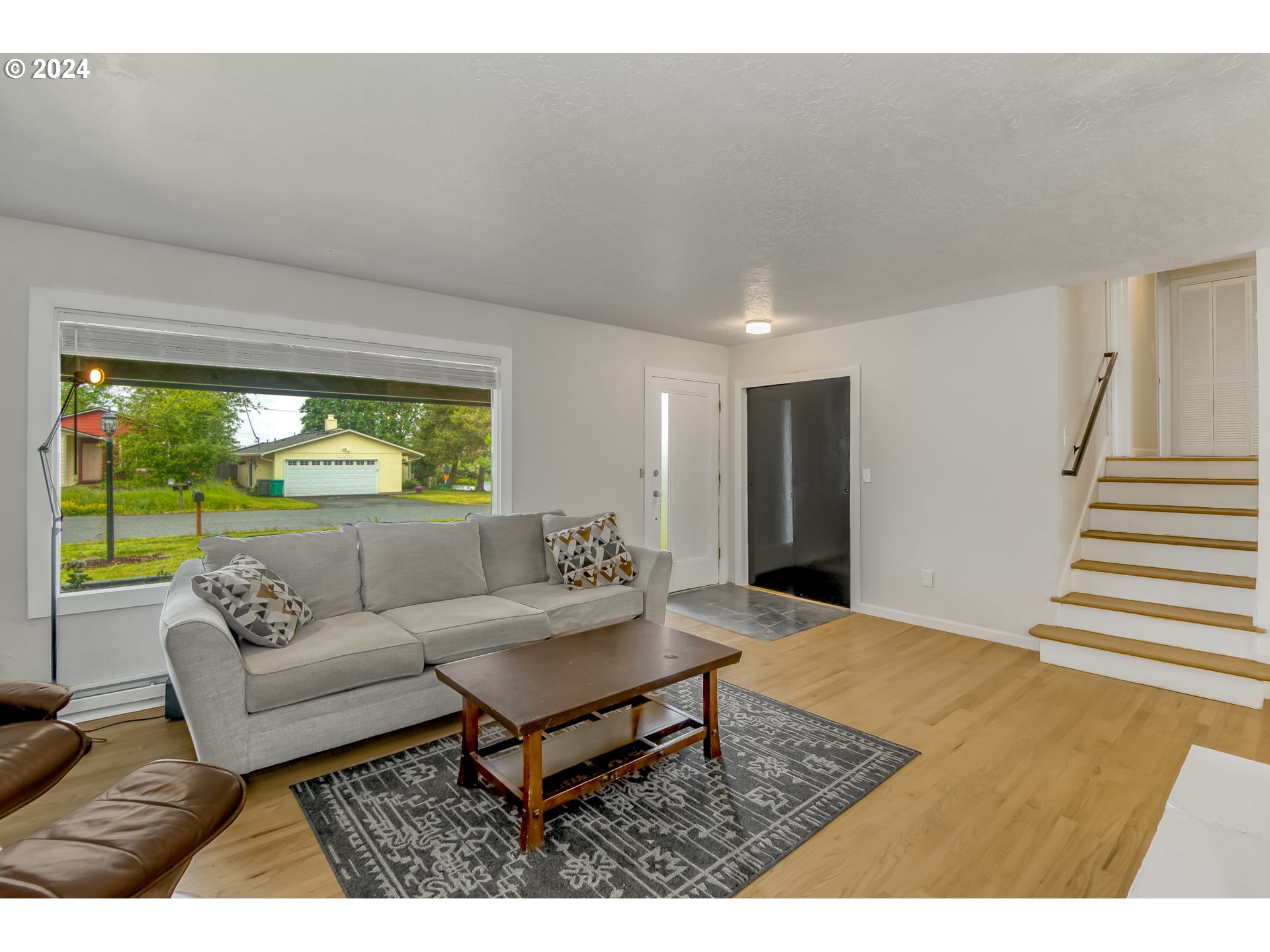 11110 Southwest 64th Avenue Portland, OR 97219 - Photo 6 of 26