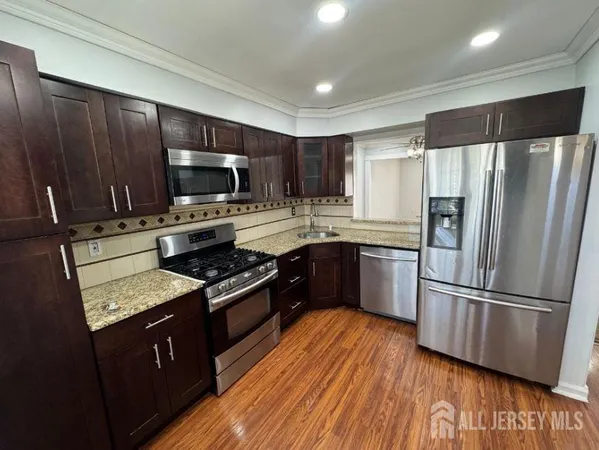 $465,000 | 121 Dunham Avenue, Edison, NJ 08817