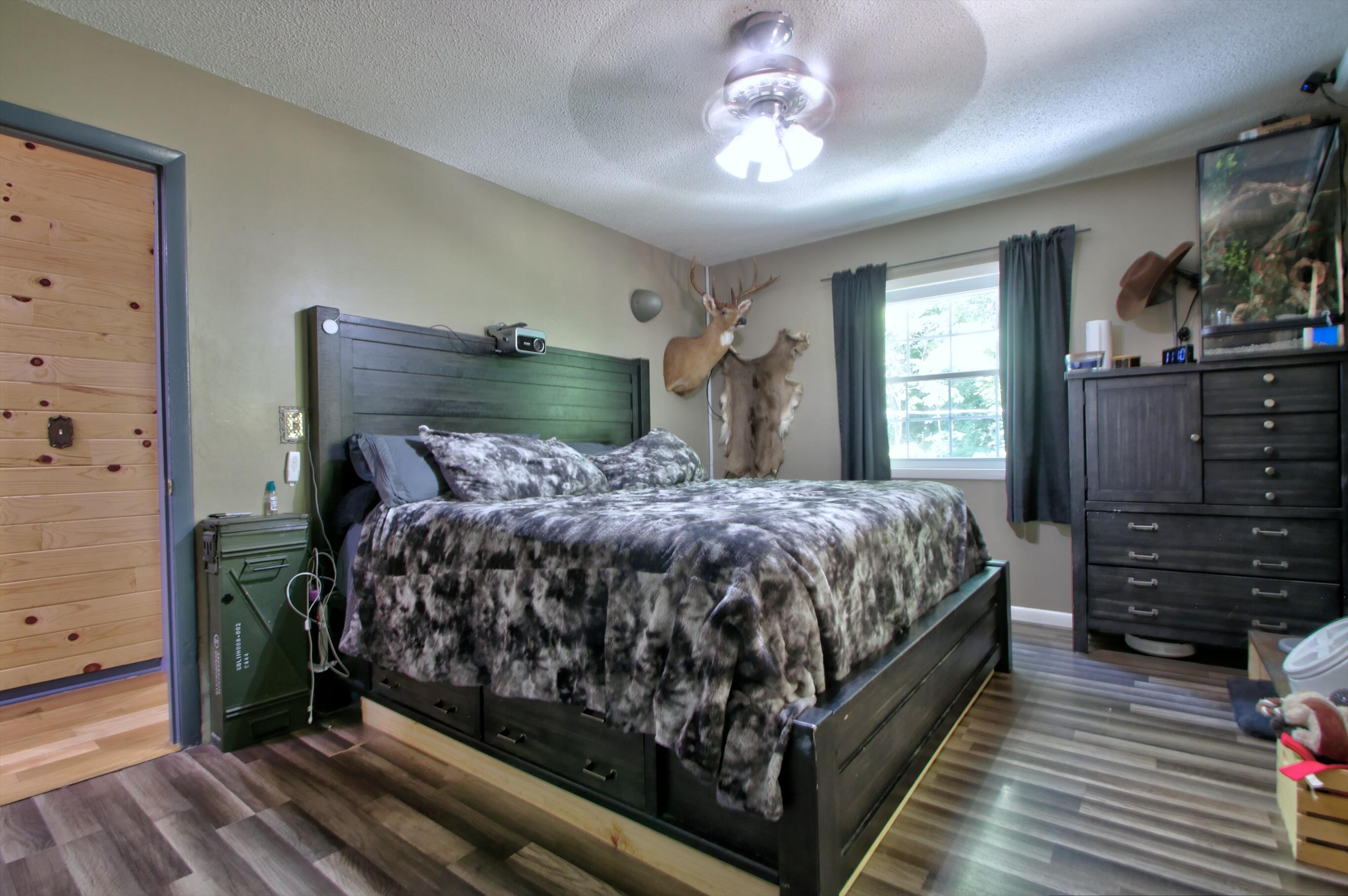 1512 Maple Lane Corbin, KY 40701 - Photo 14 of 38 1st room
