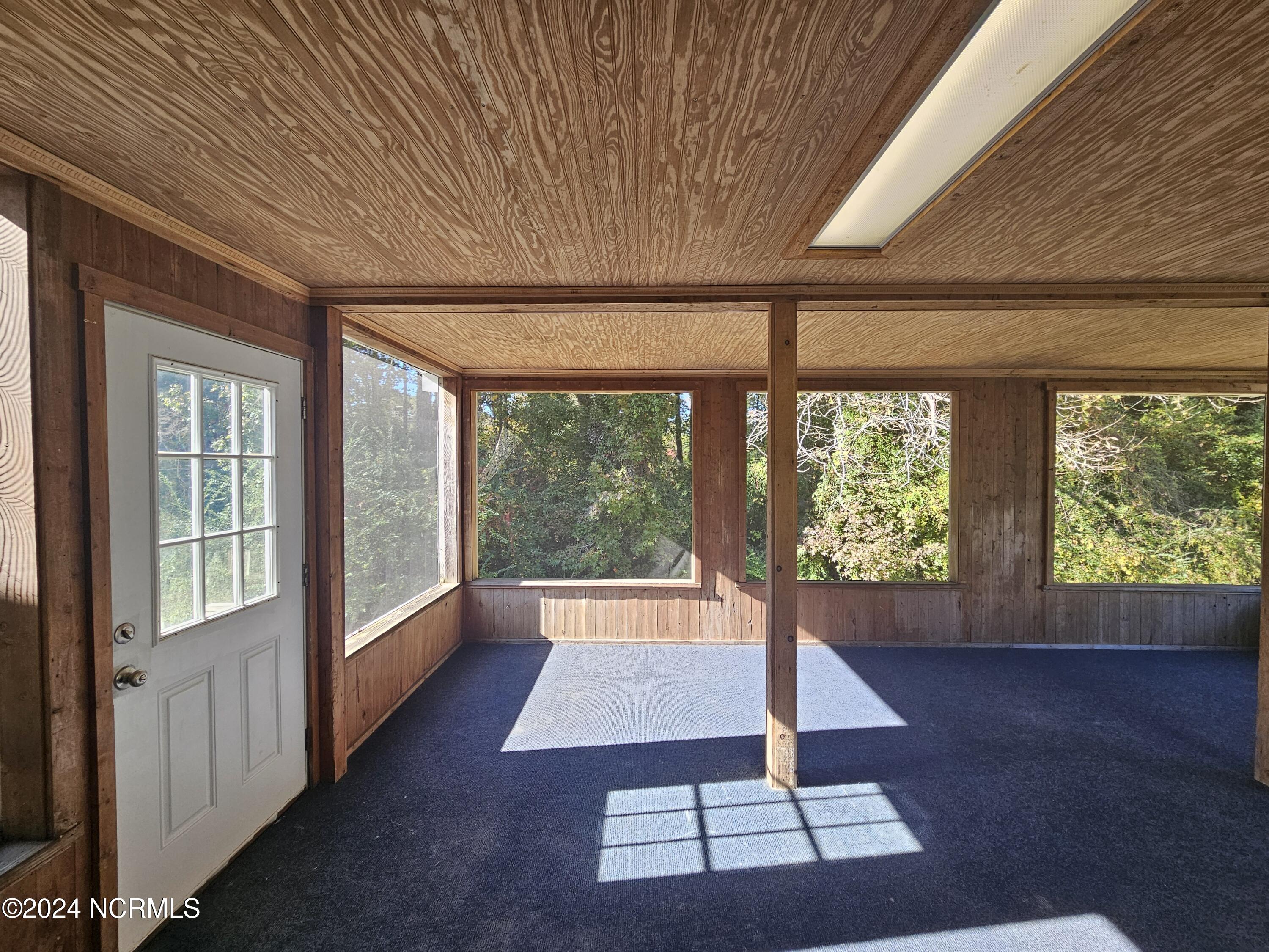 1961 Rocky Run Road Jacksonville, NC 28546 - Photo 28 of 32 Sunroom 1.1