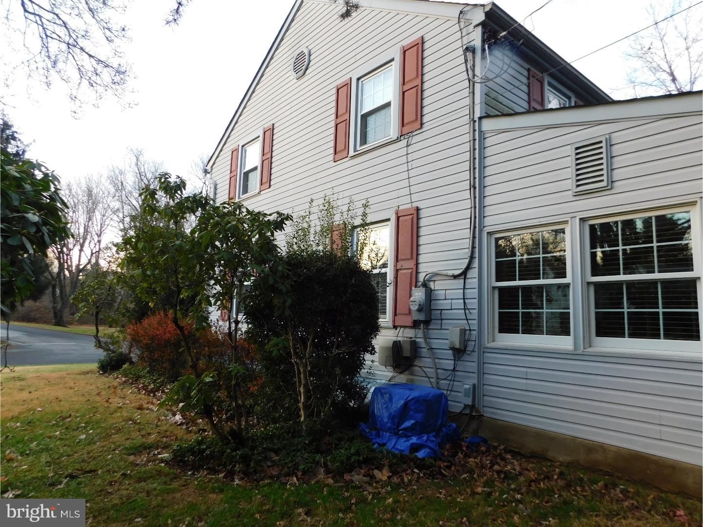 1219 St Clair Road Oreland, PA 19075 - Photo 7 of 25 Exterior Side