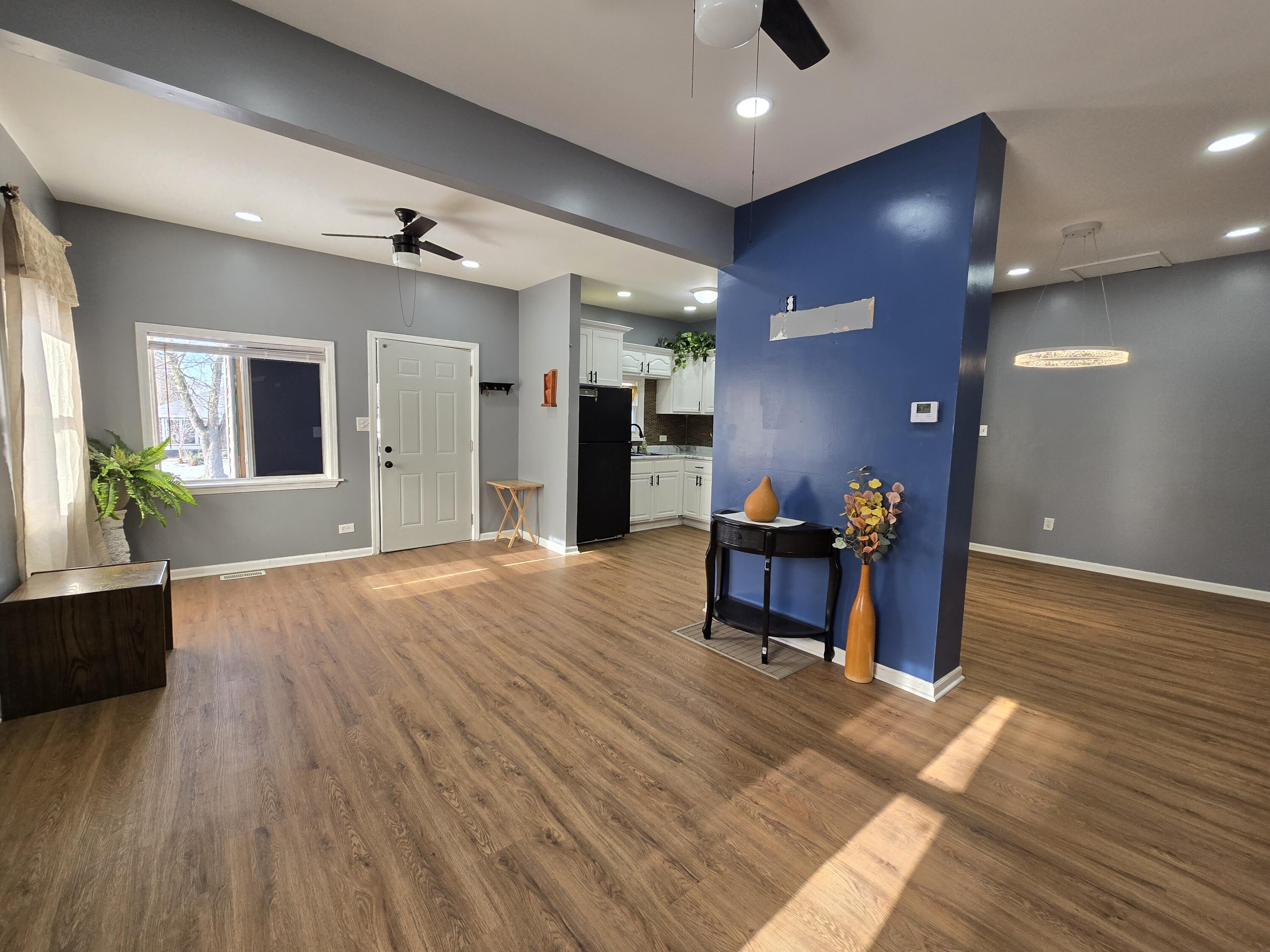 1047 Ralston Street Gary, IN 46406 - Photo 6 of 29 3000x2250