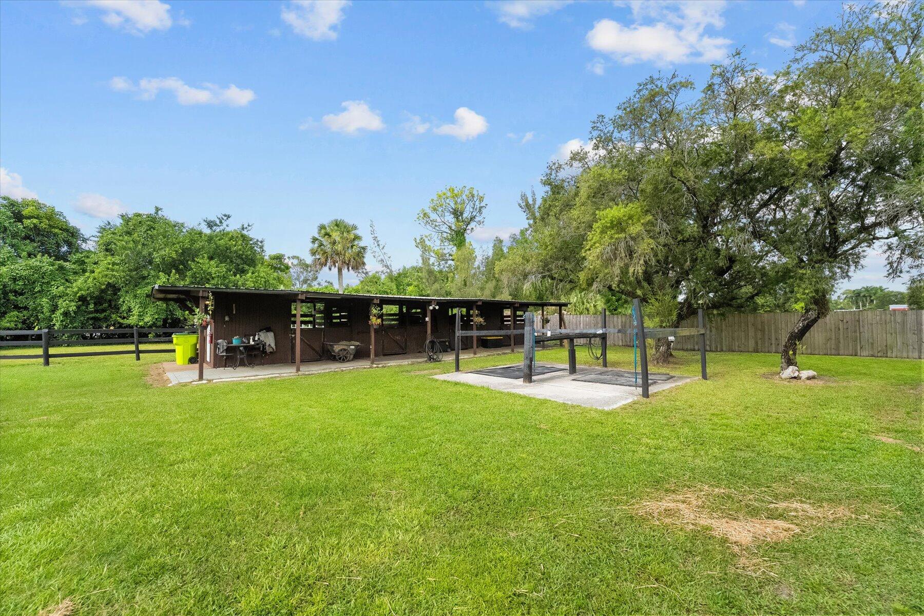 14536 N Road Loxahatchee Groves, FL 33470 - Photo 15 of 19 18-DSC07565