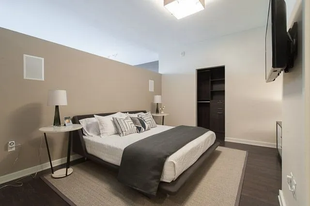 $572,000 | 1212 Laurel Street, Unit 2009 SE, Nashville, TN 37203