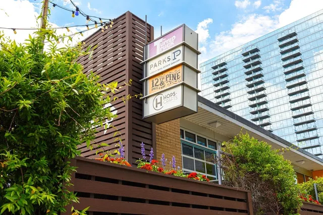 $572,000 | 1212 Laurel Street, Unit 2009 SE, Nashville, TN 37203