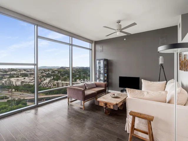 $572,000 | 1212 Laurel Street, Unit 2009 SE, Nashville, TN 37203