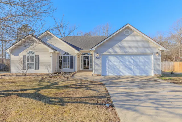 $300,000 | 182 Century Drive, Rossville, GA 30741