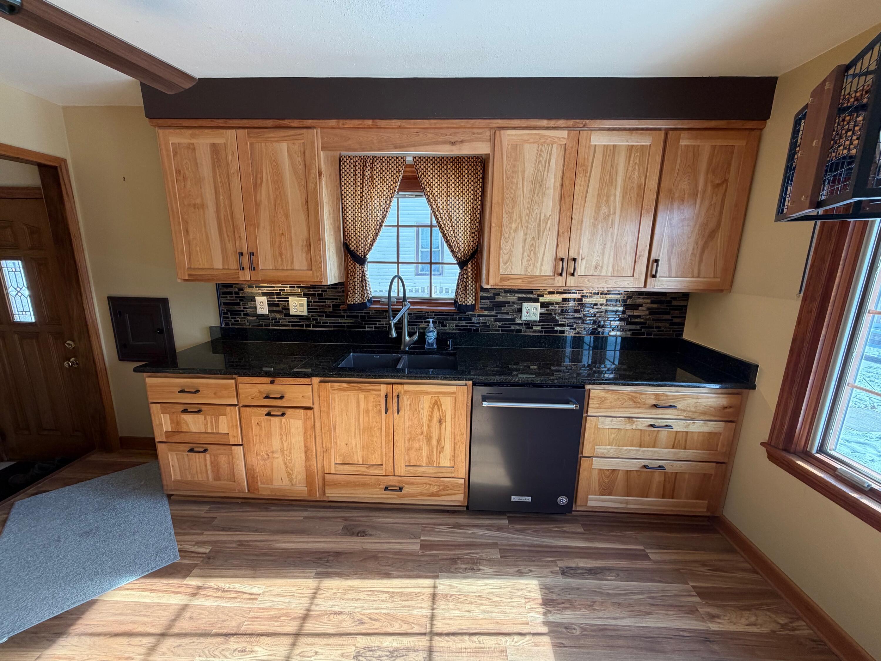 6411 West Cleveland Avenue Milwaukee, WI 53219 - Photo 15 of 41 Kitchen 3