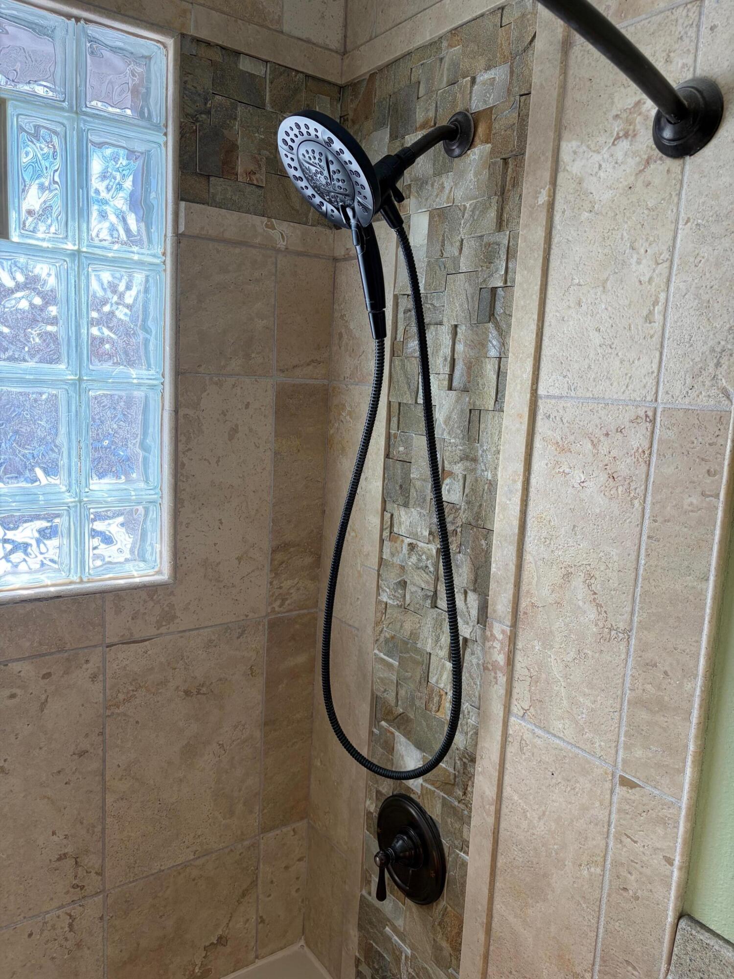 6411 West Cleveland Avenue Milwaukee, WI 53219 - Photo 16 of 41 Bath 1