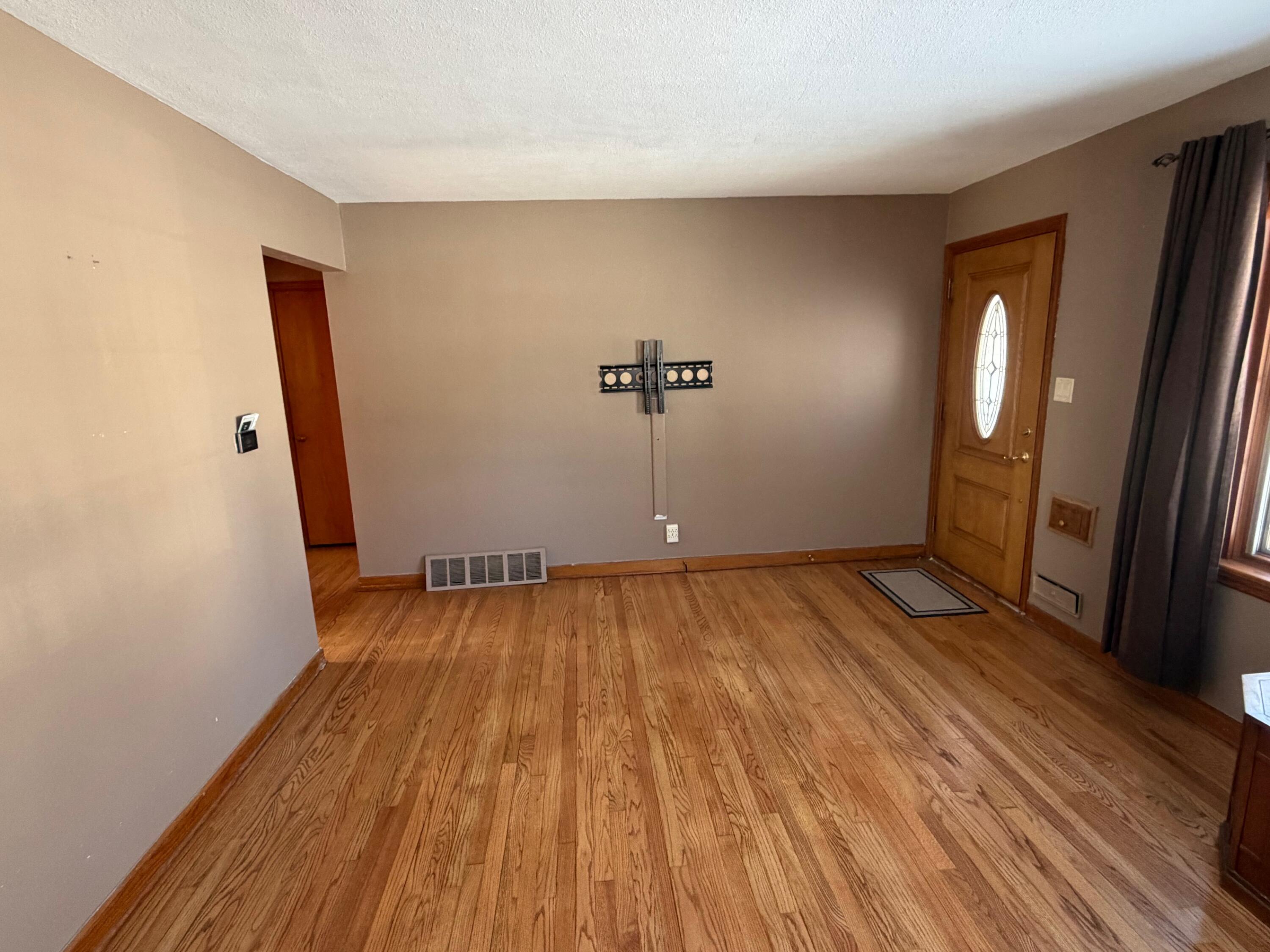 6411 West Cleveland Avenue Milwaukee, WI 53219 - Photo 19 of 41 Living Room 2