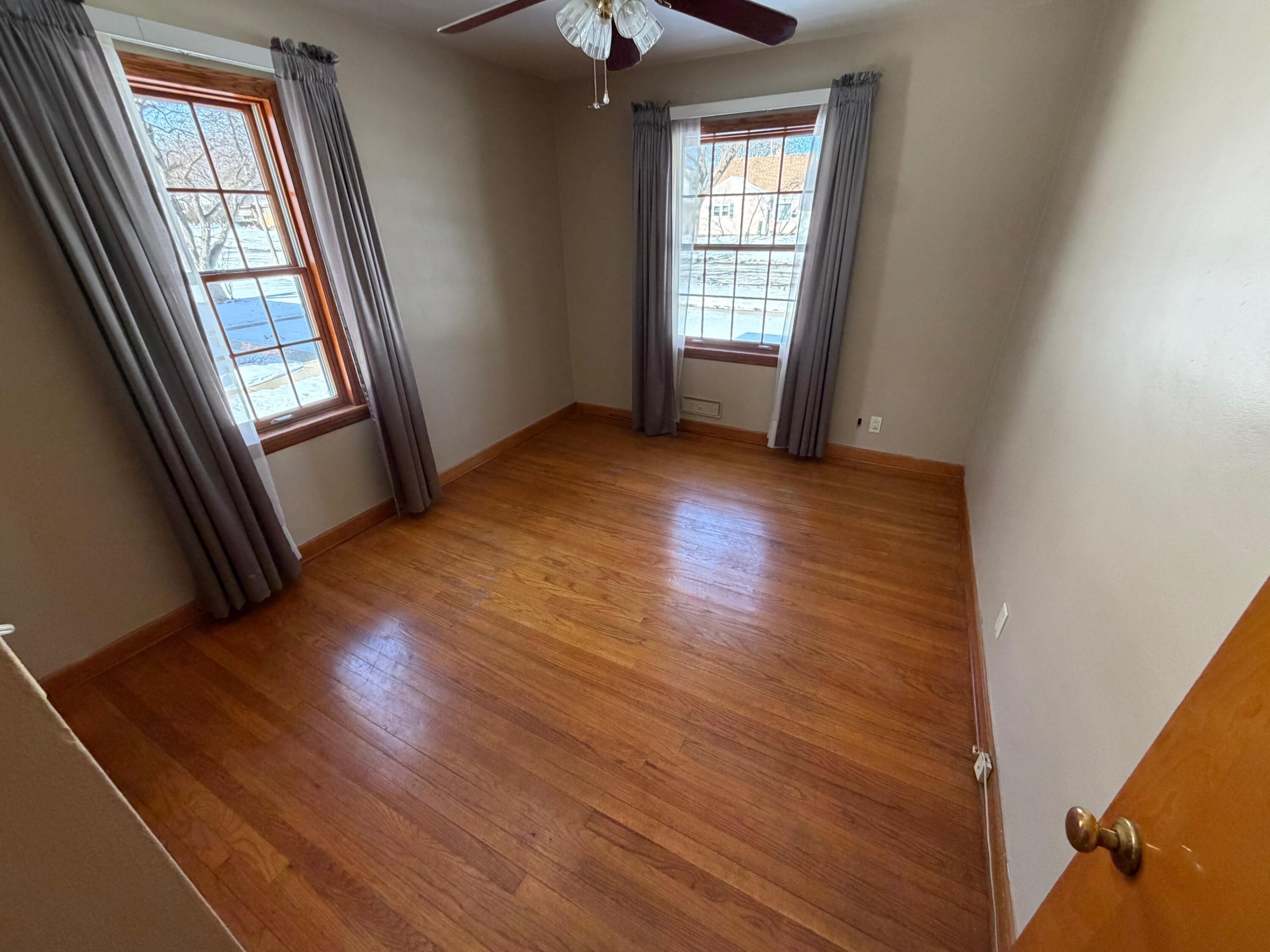 6411 West Cleveland Avenue Milwaukee, WI 53219 - Photo 21 of 41 Bedroom 1