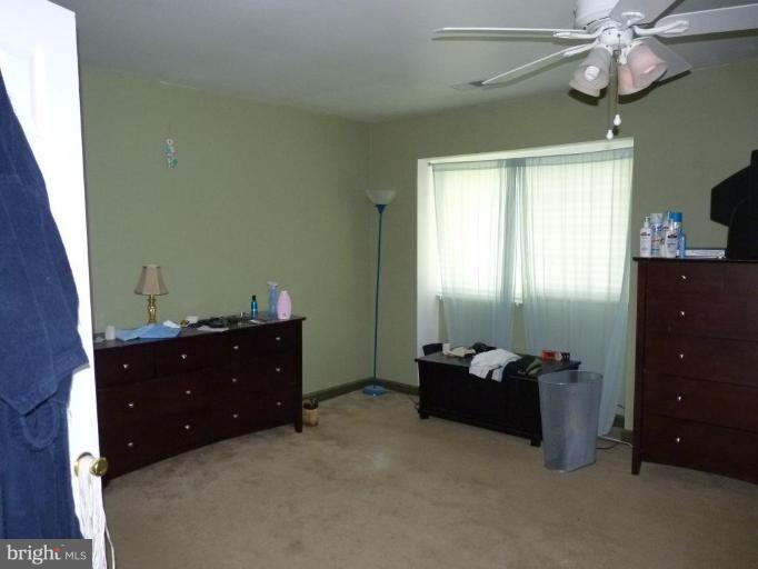 17420 Hughes Road Poolesville, MD 20837 - Photo 15 of 21 workspace with furniture and window