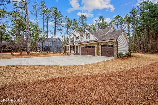 $454,760 | 28941 Pinedale Court, Wagram, NC 28396