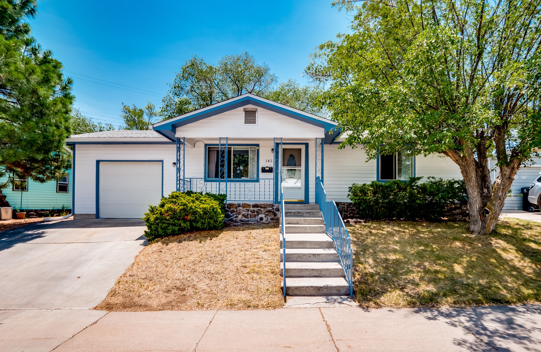 3423 Ridgeway Drive Los Alamos, NM 87544 - Photo 4 of 46