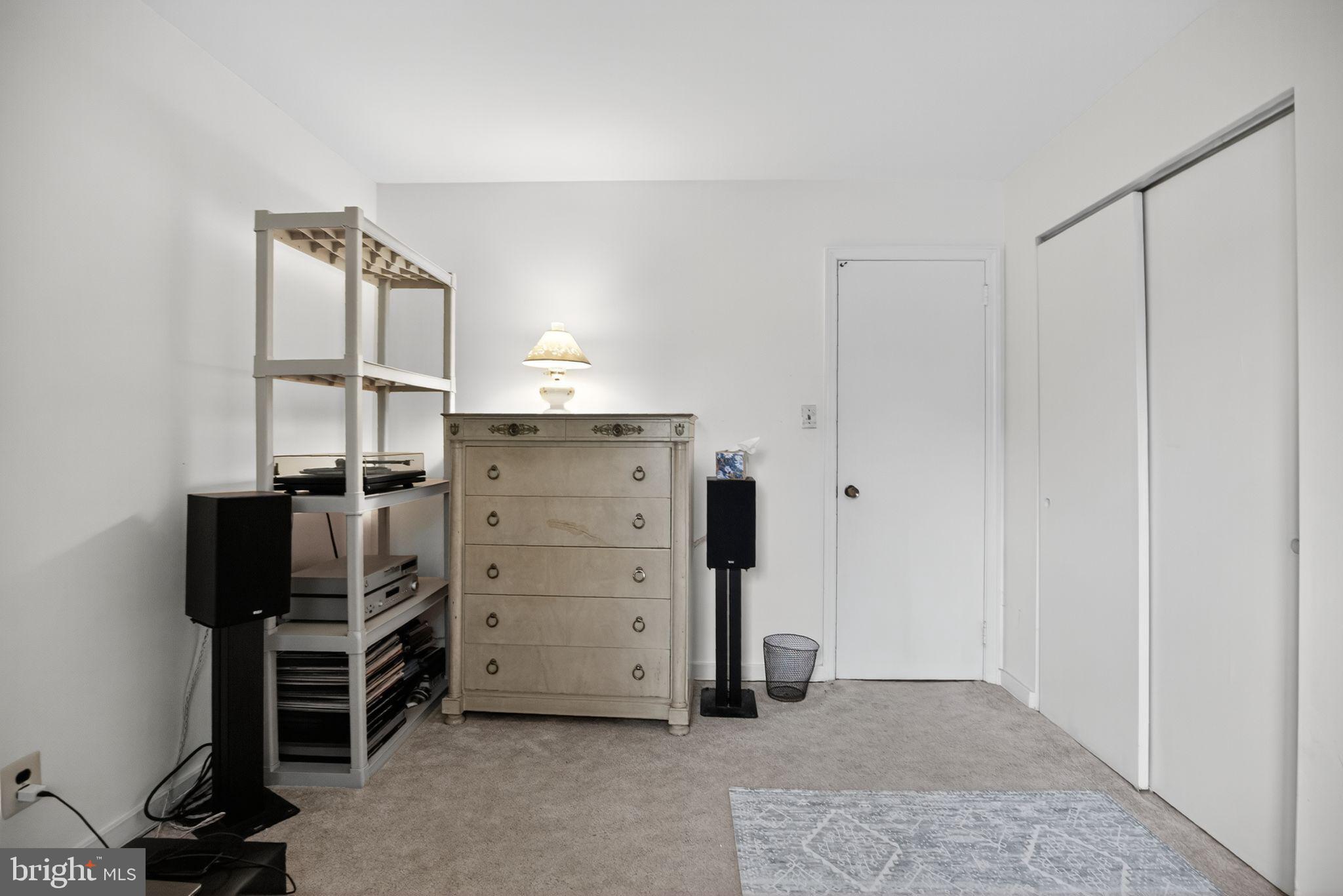 204 Cowbell Road Willow Grove, PA 19090 - Photo 11 of 23