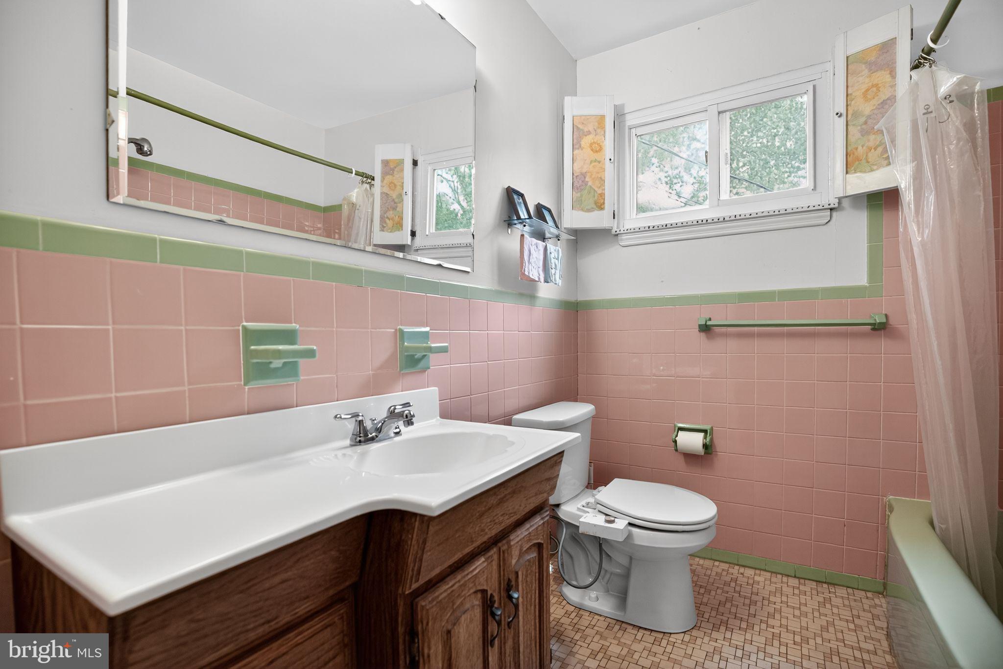 204 Cowbell Road Willow Grove, PA 19090 - Photo 13 of 23