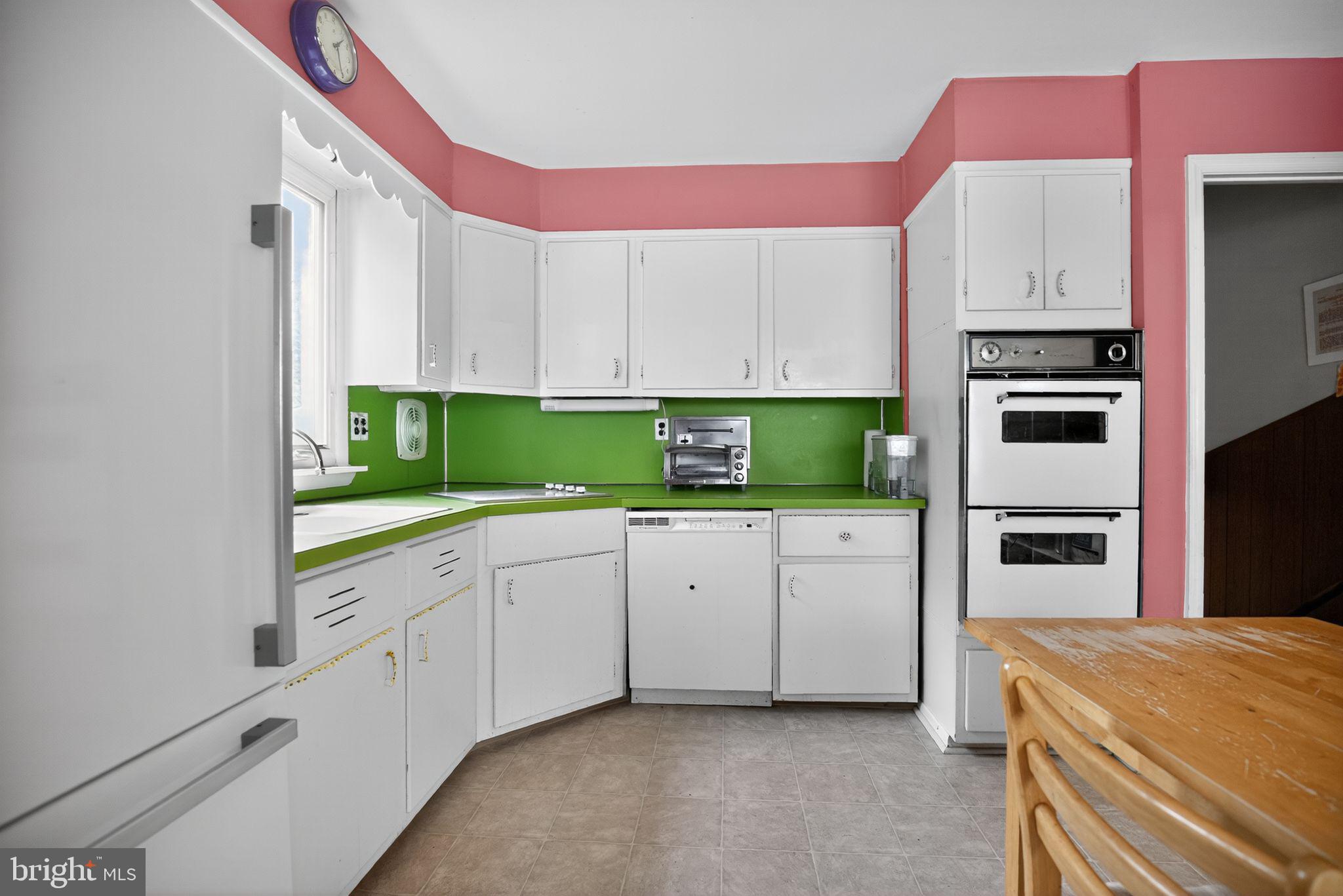 204 Cowbell Road Willow Grove, PA 19090 - Photo 8 of 23