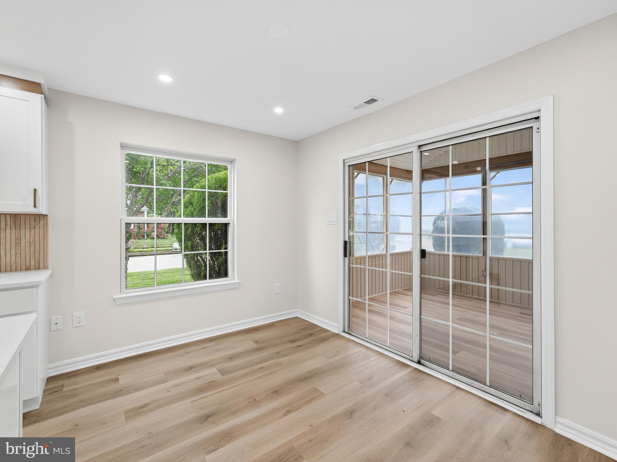 402 Paradise Road Williamstown, NJ 08094 - Photo 17 of 34